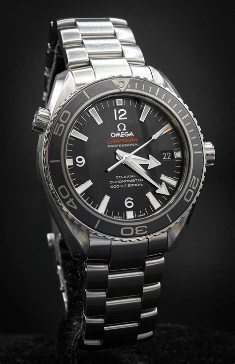 omega planet ocean 8500 42mm